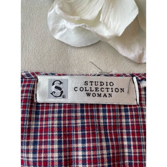 Vintage Studio Collection Womans Embroidered Floral Vest Grandmacore - Picture 6 of 11